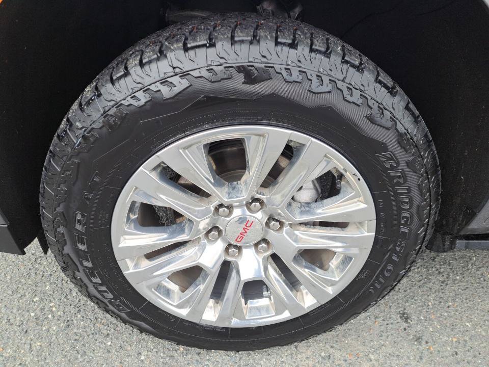 Used 2022 GMC Yukon Denali AWD/4WD image 22