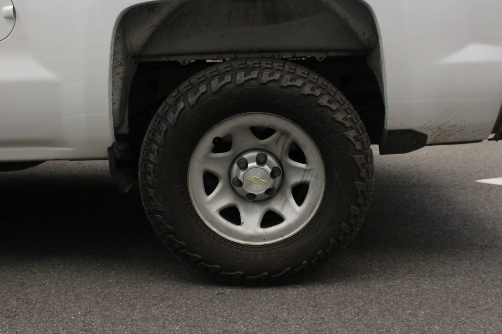 Used 2017 Chevrolet Silverado 1500 W/T AWD/4WD image 9