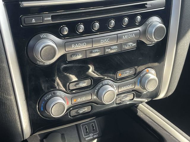 Used 2018 Nissan Pathfinder SV image 30