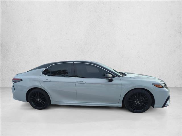 Used 2022 Toyota Camry XSE w/ Navigation Package FWD image 5