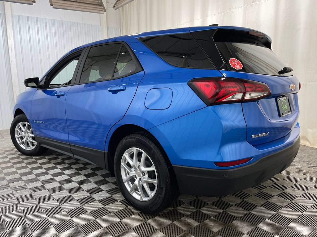 Certified 2024 Chevrolet Equinox LS w/ LS Convenience Package FWD image 15