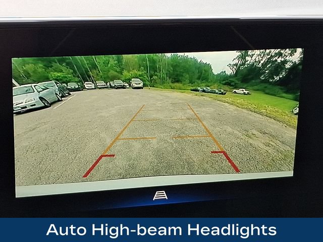 Used 2025 Chevrolet Trax ACTIV w/ Sunroof Package FWD image 13