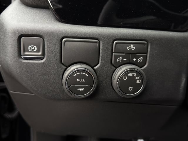 New 2026 Chevrolet Silverado 1500 LT w/ Texas Edition Plus RWD image 17