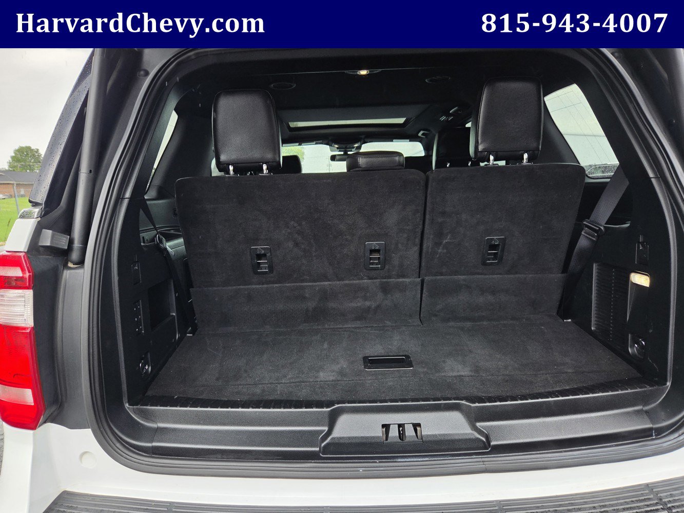 Used 2020 Ford Expedition XLT w/ Equipment Group 202A AWD/4WD image 35