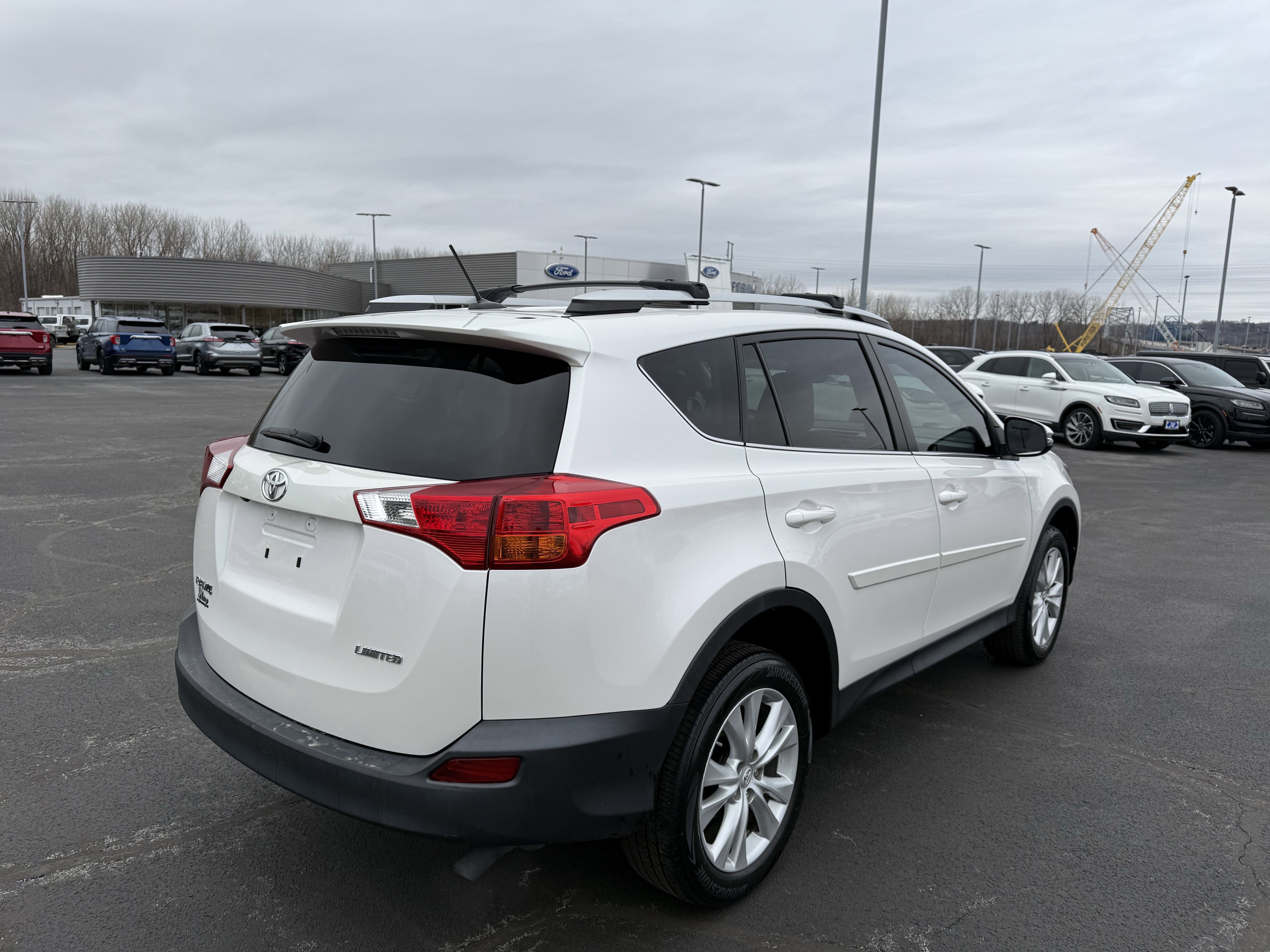 Used 2014 Toyota RAV4 Limited w/ Technology Package image 5