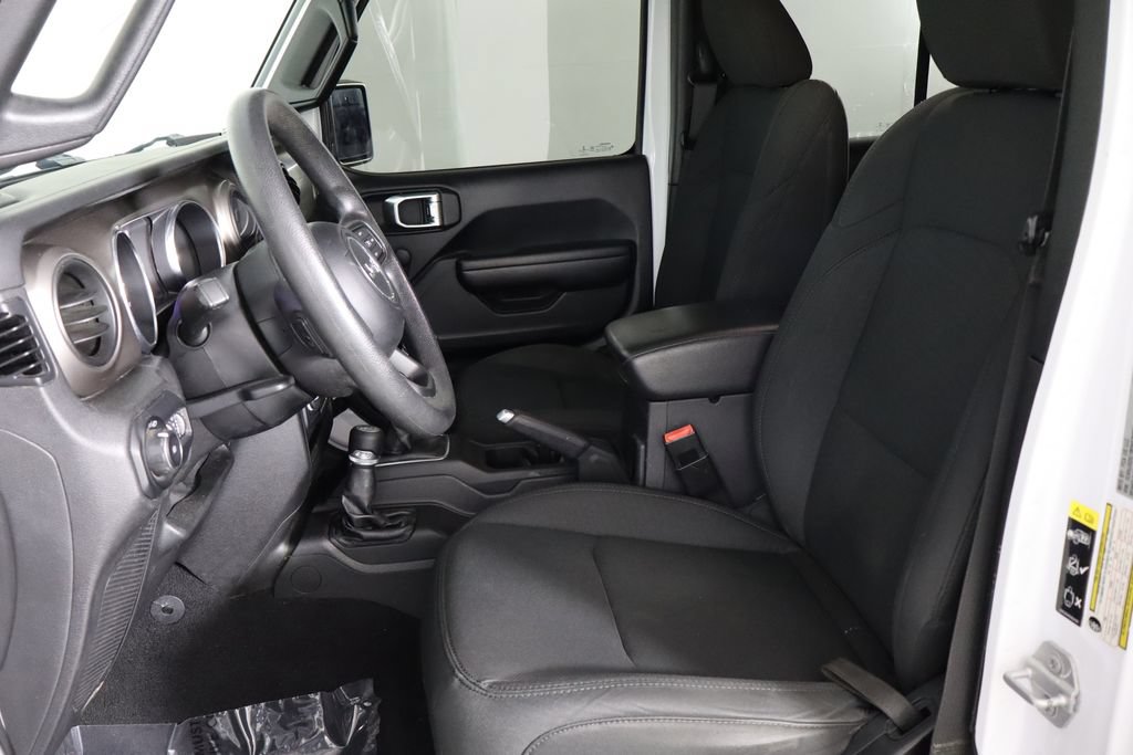 Used 2021 Jeep Wrangler Unlimited Sport AWD/4WD image 14