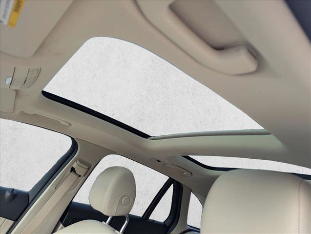 Used 2022 Mercedes-Benz GLC 300 image 15