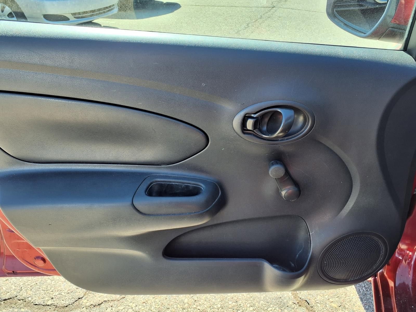 Used 2017 Nissan Versa S Plus image 13