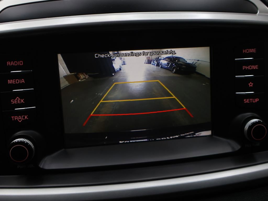 Used 2020 Kia Sorento S FWD image 25