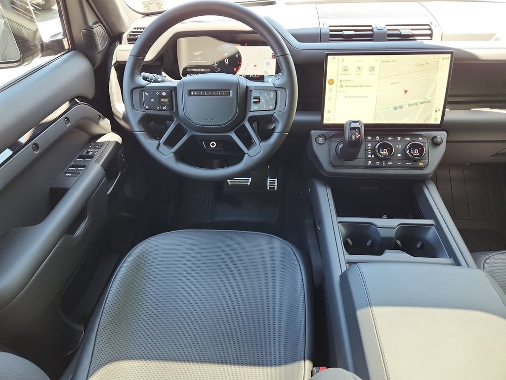 New 2026 Land Rover Defender 110 OCTA AWD/4WD image 4