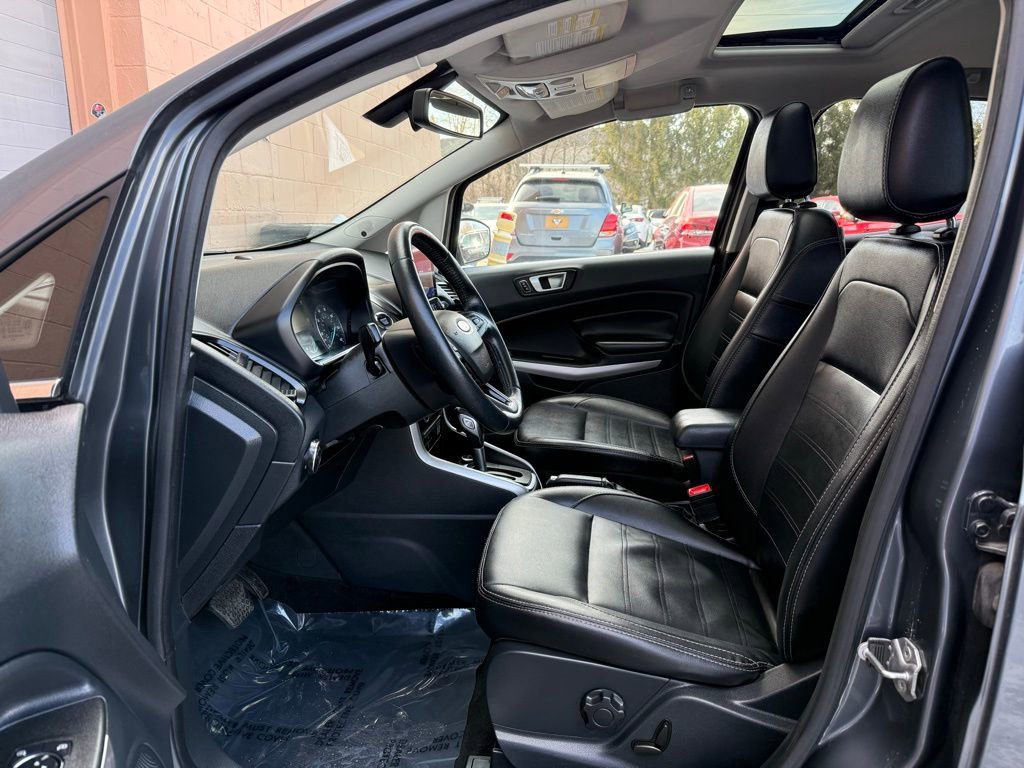 Used 2021 Ford EcoSport Titanium AWD/4WD image 9