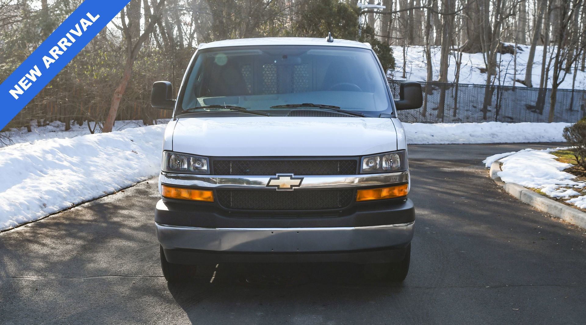 Used 2024 Chevrolet Express 2500 w/ Driver Convenience Package image 2