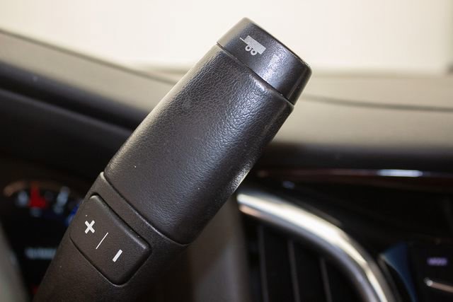 Used 2018 Cadillac Escalade Luxury image 35