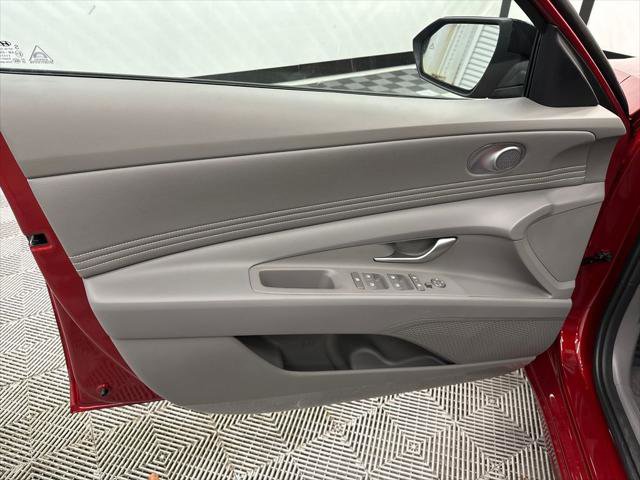 New 2026 Hyundai Elantra SEL Sport image 10