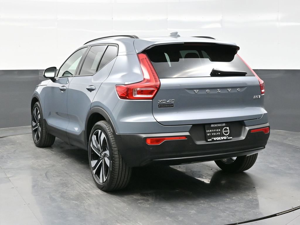 Used 2023 Volvo XC40 B5 Ultimate w/ Protection Package Premier image 5