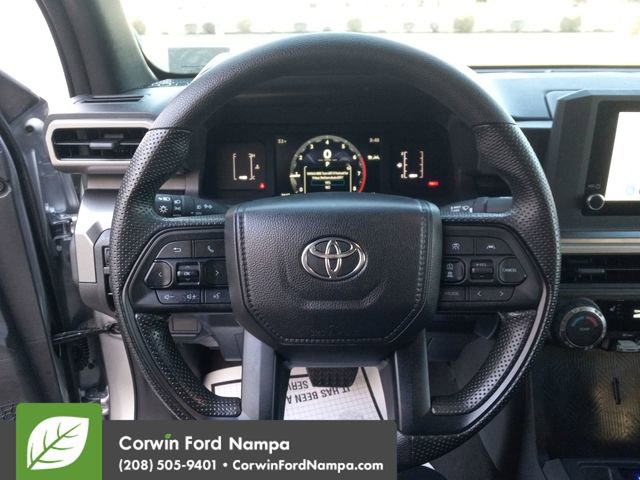 Used 2025 Toyota Tacoma SR5 image 14