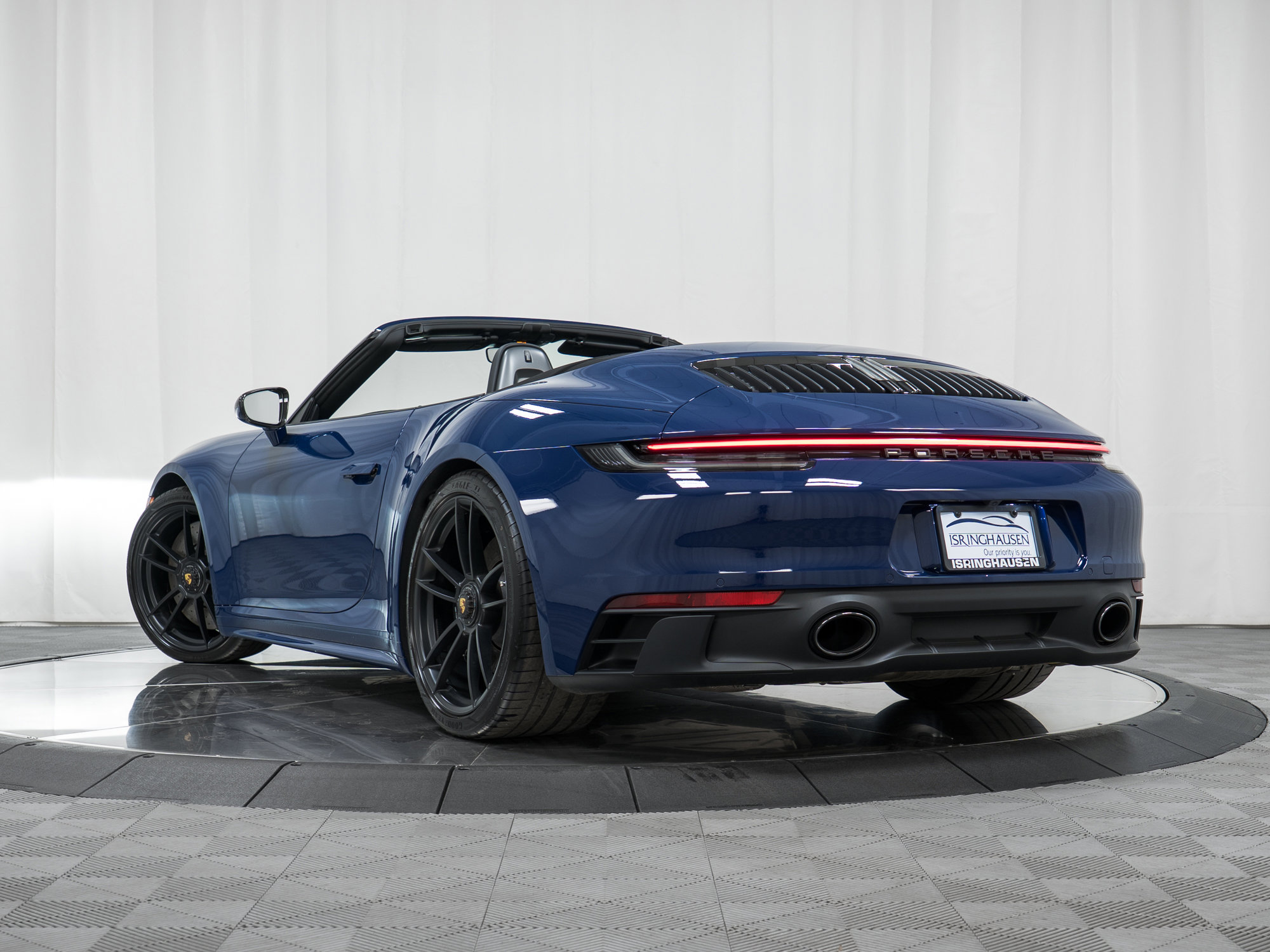 Certified 2022 Porsche 911 Carrera 4 GTS image 36