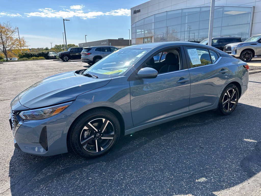 Used 2024 Nissan Sentra SV FWD image 6