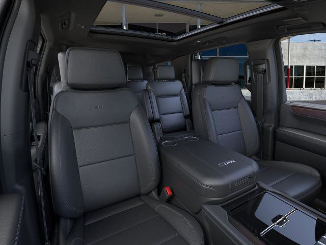 New 2026 GMC Yukon Denali w/ Denali Reserve Package AWD/4WD image 16