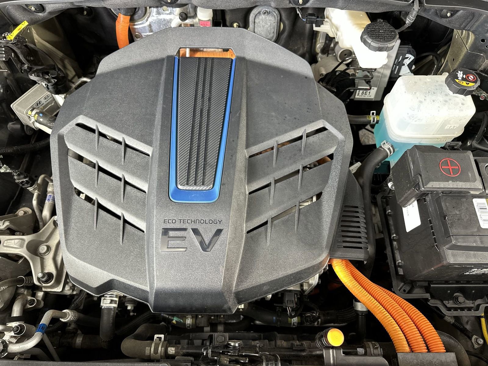 Used 2020 Hyundai Kona Ultimate image 28