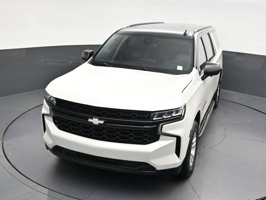 Used 2021 Chevrolet Suburban LS RWD image 23