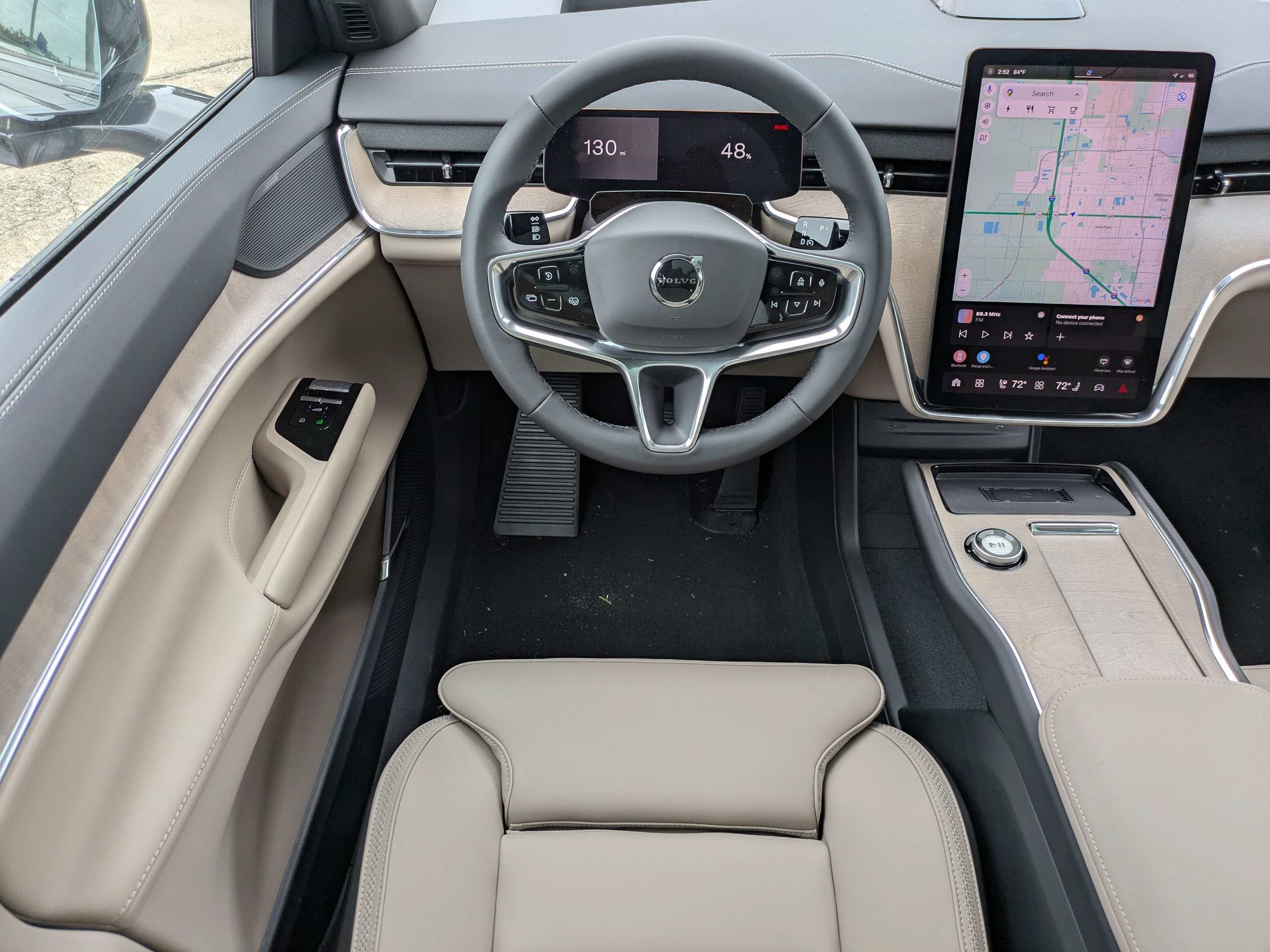 New 2025 Volvo EX90 Plus AWD/4WD image 16