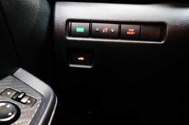 Certified 2024 Nissan Sentra SV FWD image 29