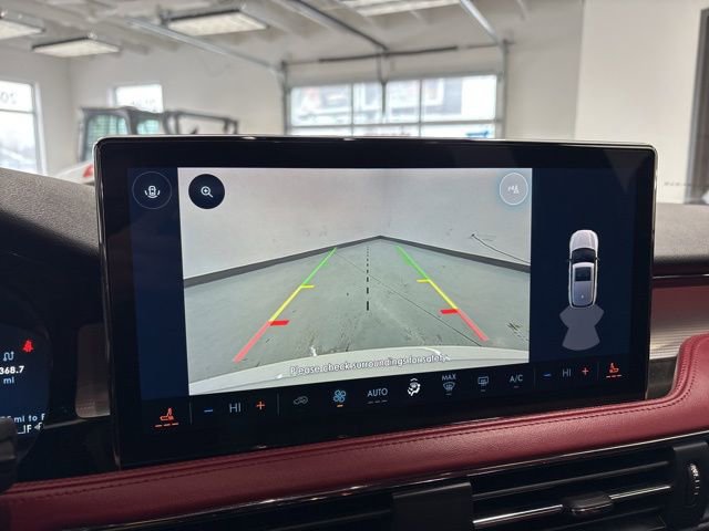 Used 2023 Lincoln Corsair Reserve w/ Rear Removable Package Tray image 44