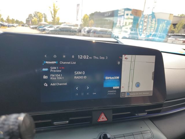 Used 2024 Hyundai Elantra Limited FWD image 31