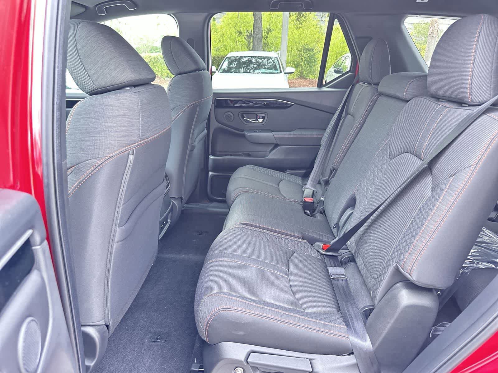 New 2026 Honda Pilot Sport image 14