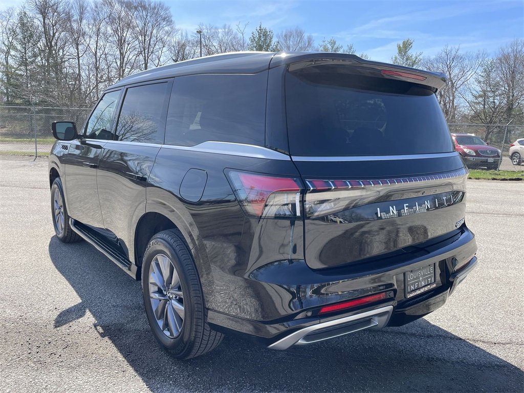 Used 2025 INFINITI QX80 Pure image 10