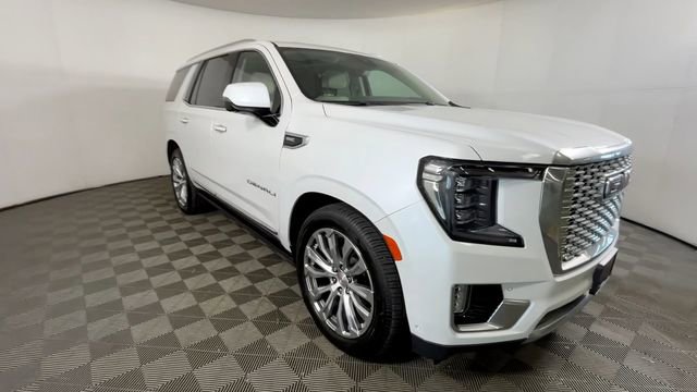 Used 2023 GMC Yukon Denali w/ Denali Reserve Package AWD/4WD image 12