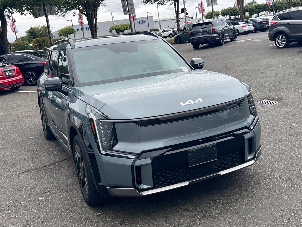 Certified 2024 Kia EV9 GT-Line AWD/4WD image 5