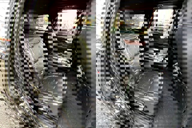 Used 2020 Lincoln Navigator Reserve w/ Luxury Package image 26