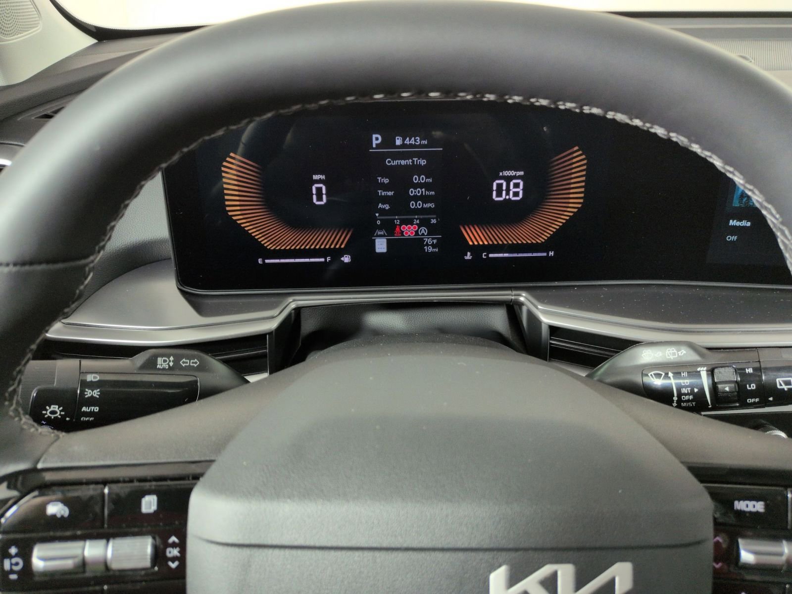 New 2026 Kia Sorento S w/ S Panoramic Sunroof Package image 16