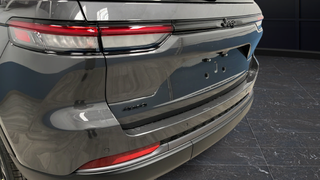 New 2026 Jeep Grand Cherokee Altitude AWD/4WD image 34
