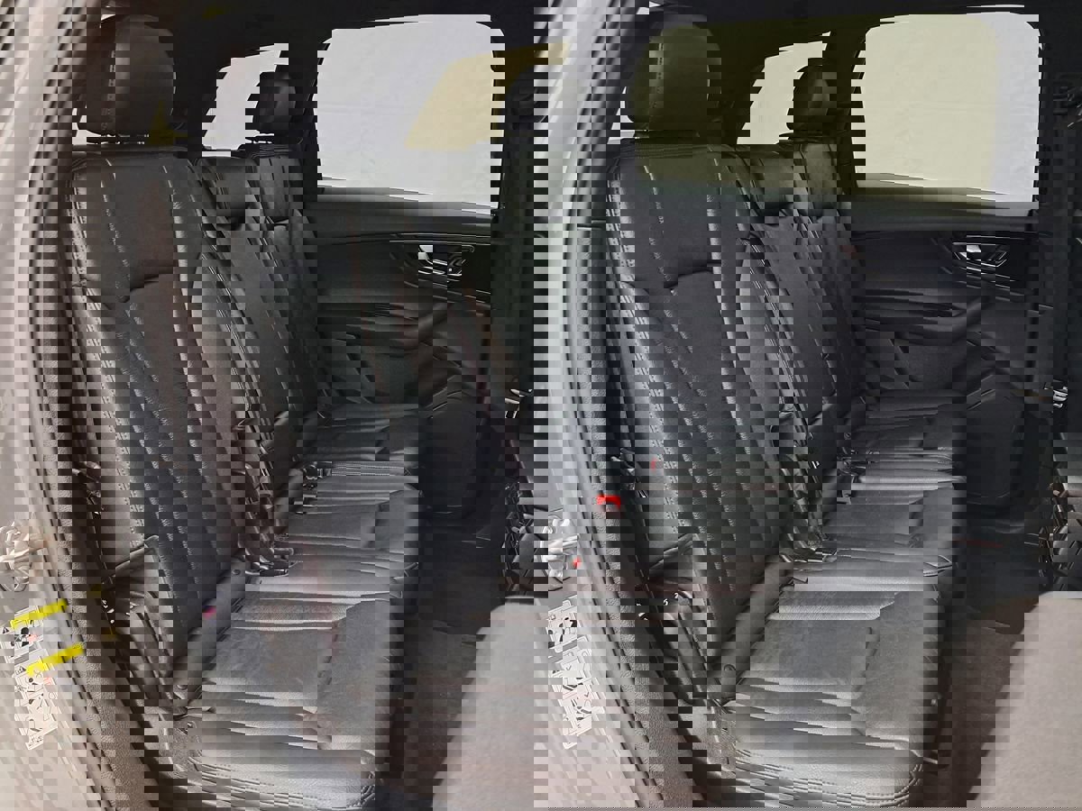 Used 2017 Audi Q7 3.0T Premium w/ Towing Package image 23