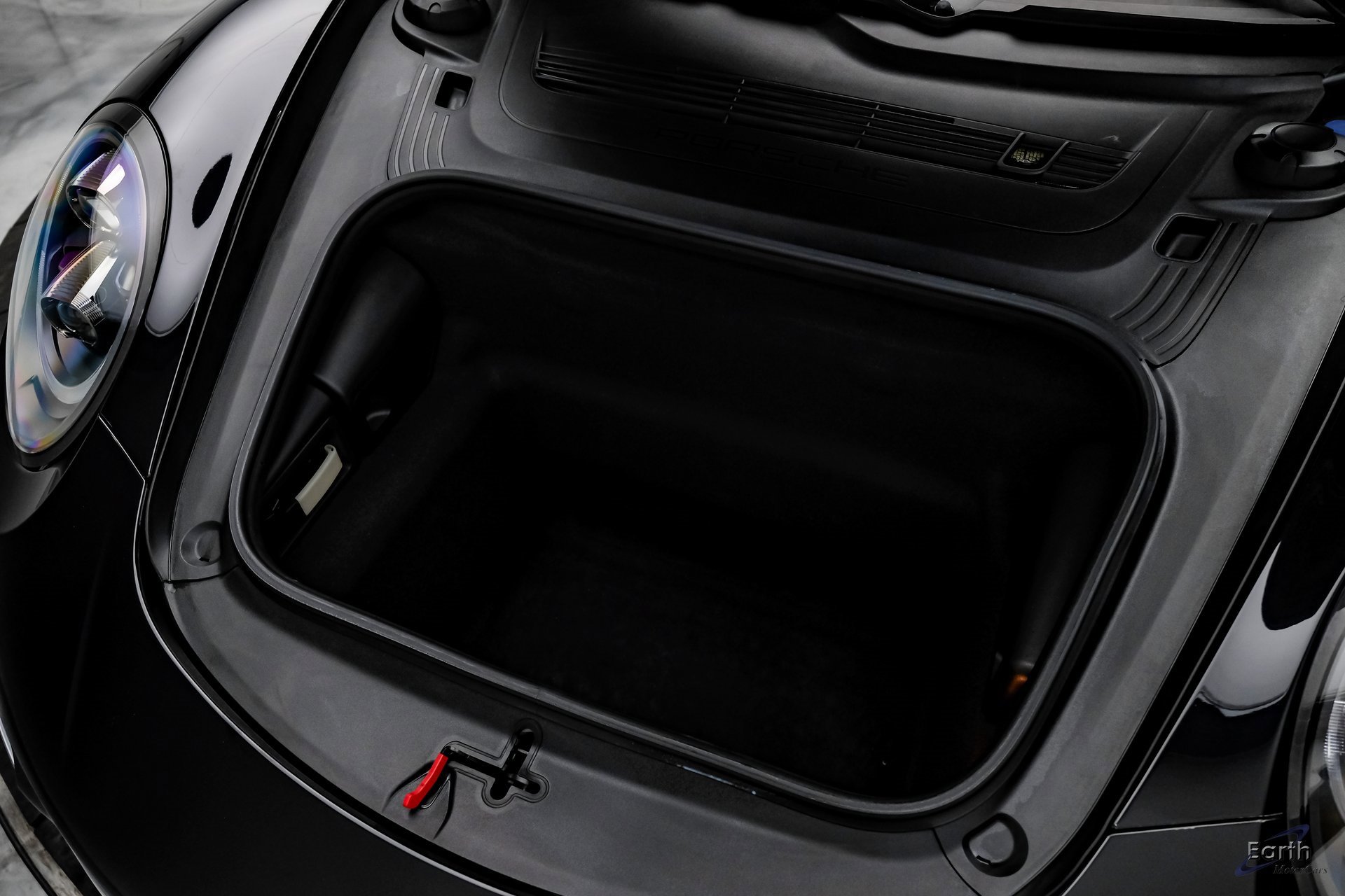 Used 2019 Porsche 911 Turbo image 87