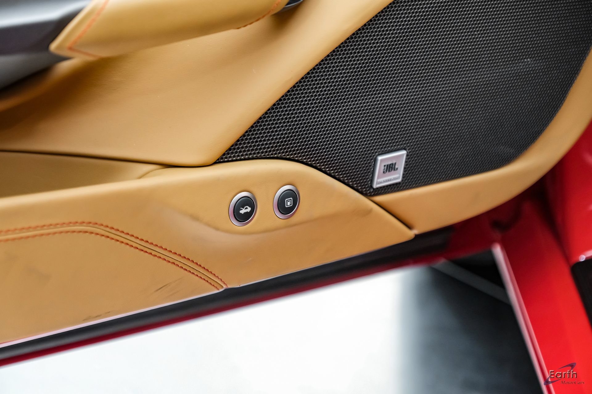 Used 2017 Ferrari 488 GTB RWD image 97