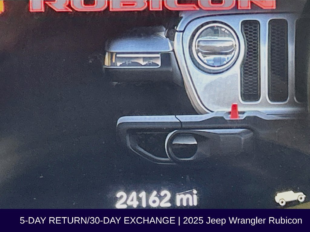 Used 2025 Jeep Wrangler Unlimited Rubicon w/ Safety Group AWD/4WD image 16