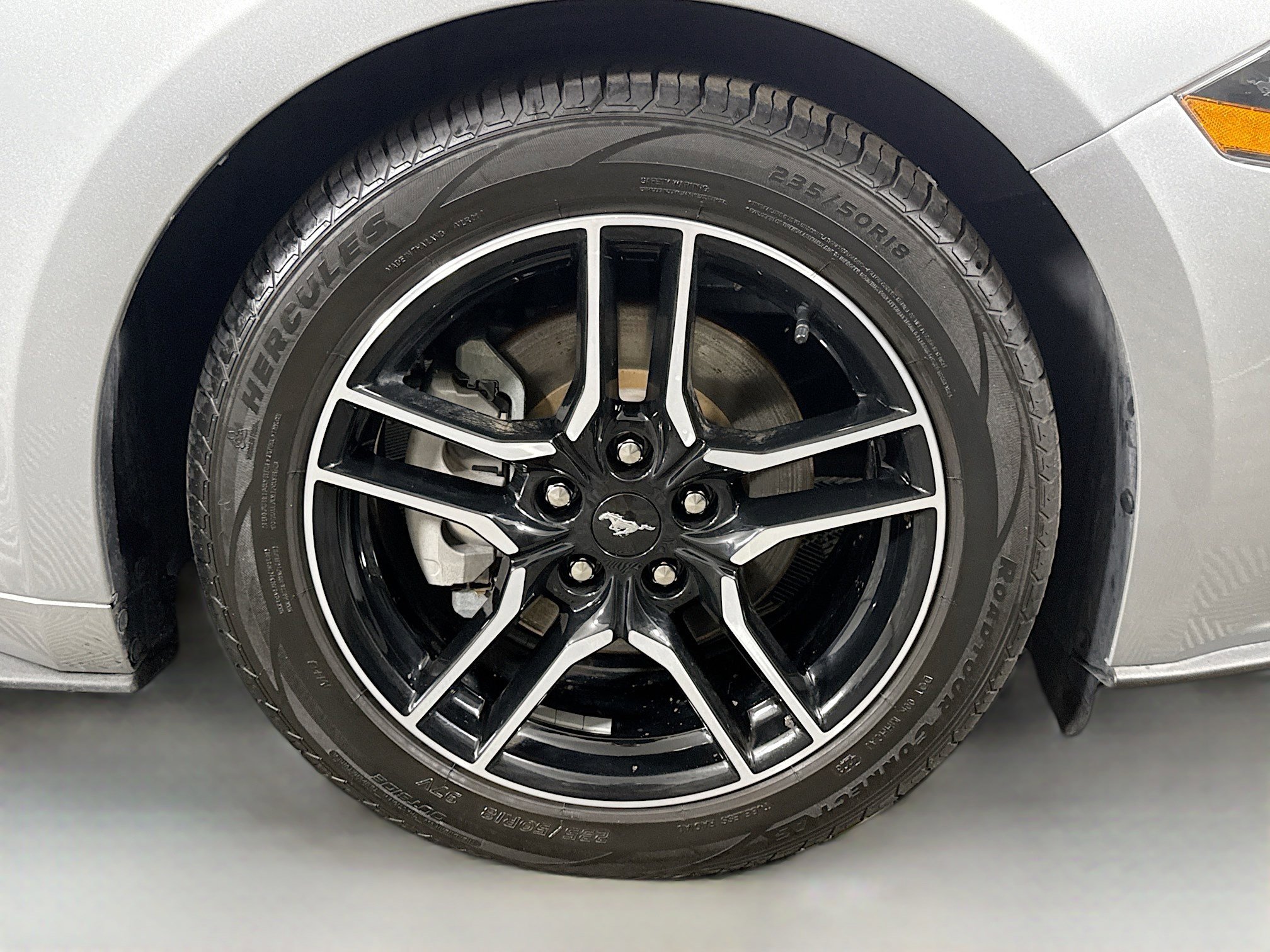 Used 2023 Ford Mustang Premium image 30