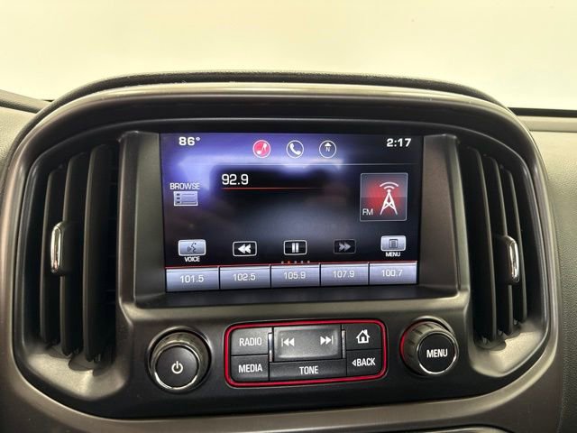 Used 2015 GMC Canyon SLE w/ All-Terrain Package AWD/4WD image 28