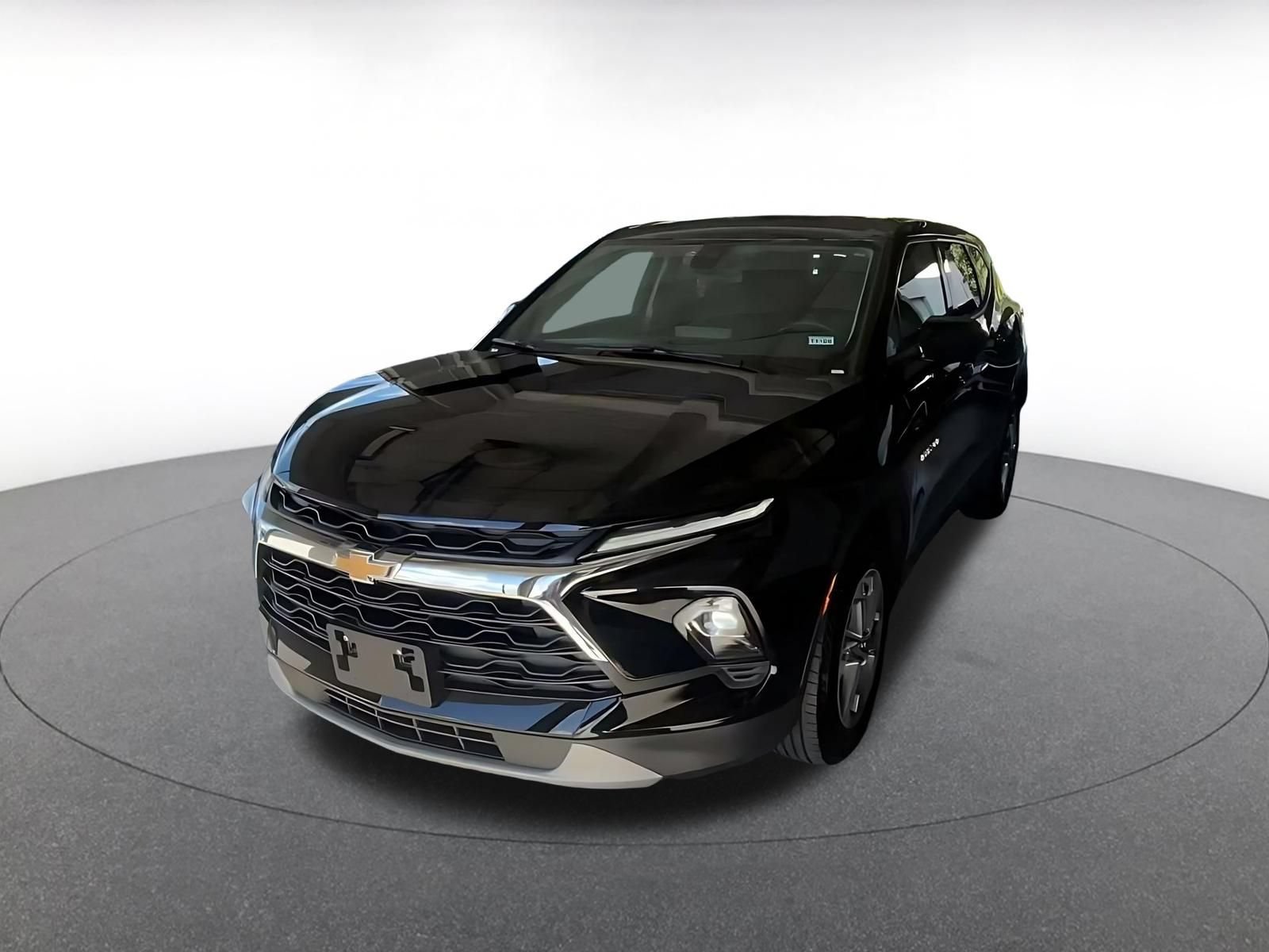 Used 2026 Chevrolet Blazer LT FWD image 6