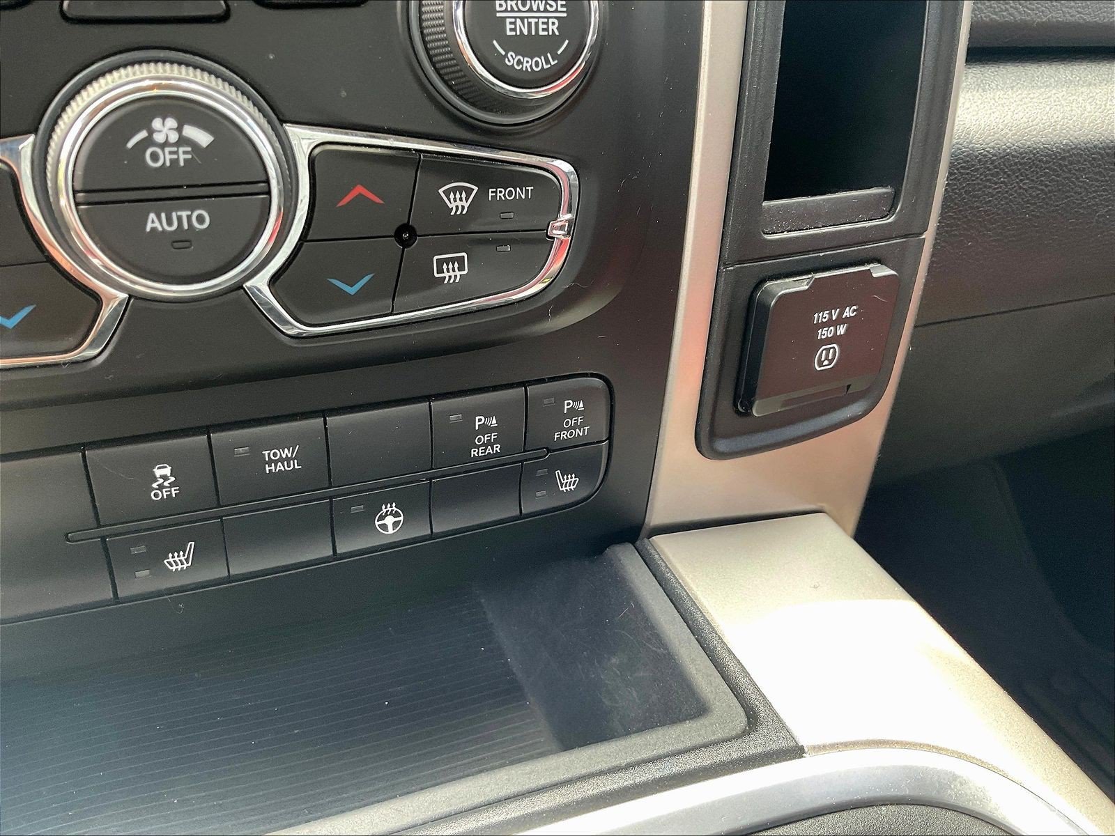 Used 2016 RAM 1500 Big Horn AWD/4WD image 17