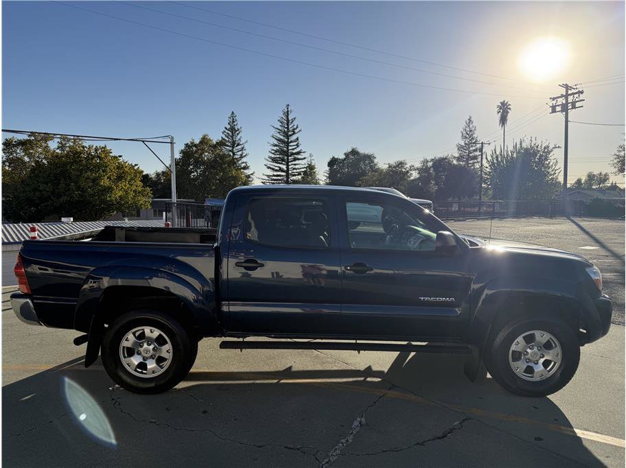 Used 2008 Toyota Tacoma PreRunner w/ SR5 Pkg #2 RWD image 5