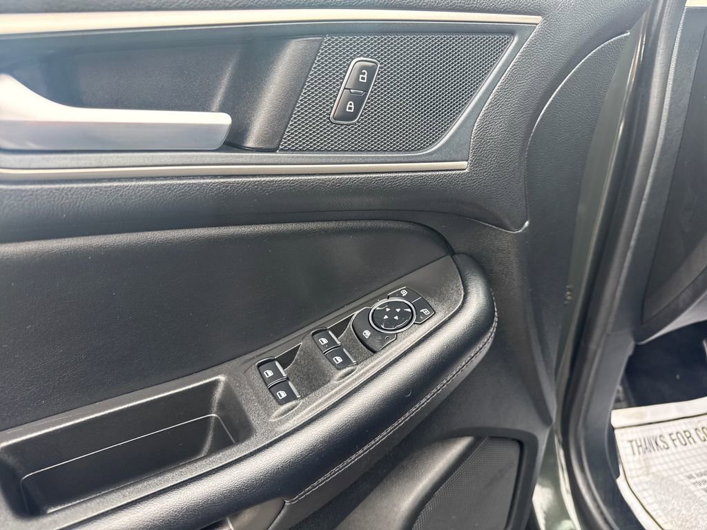 Used 2024 Ford Edge SEL w/ Convenience Package image 26