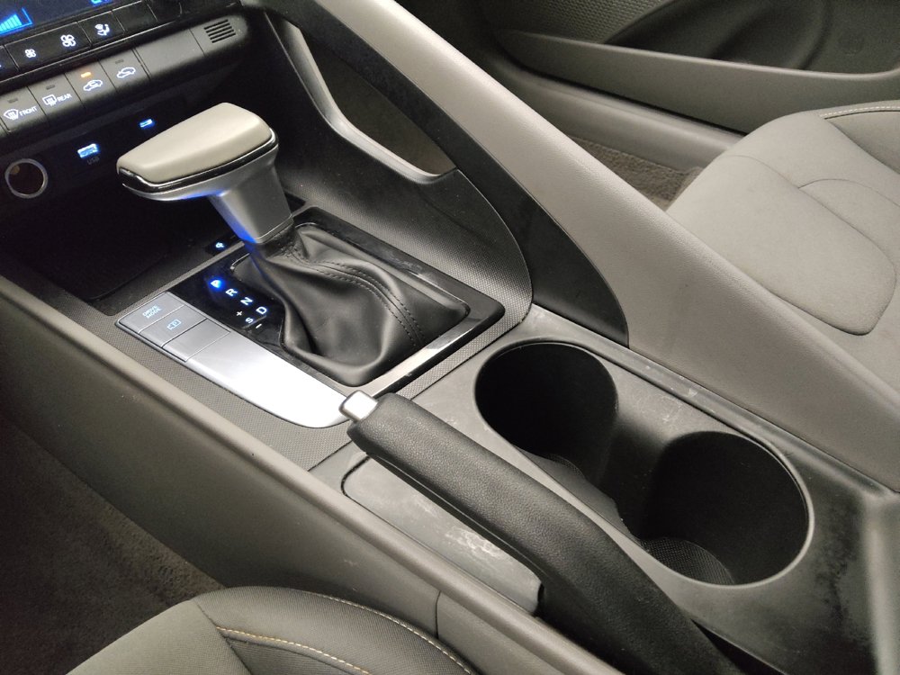 Used 2025 Hyundai Elantra Sport w/ Cargo Package FWD image 26