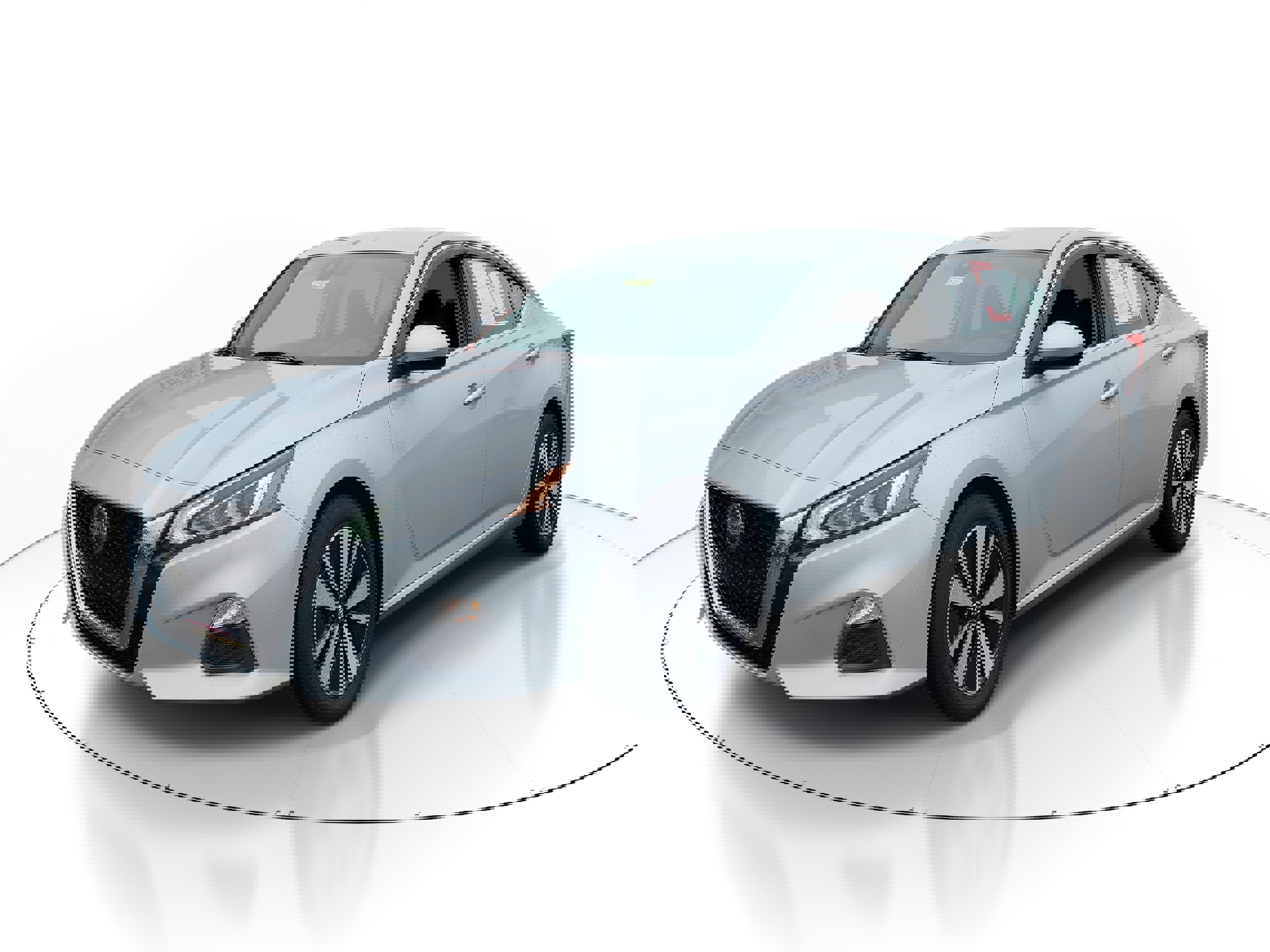 Used 2021 Nissan Altima 2.5 SV image 2