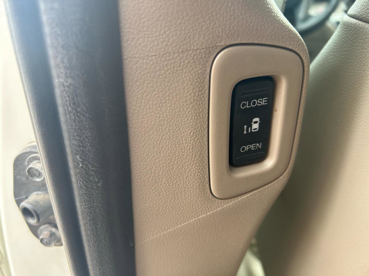 Used 2015 Honda Odyssey EX-L image 14