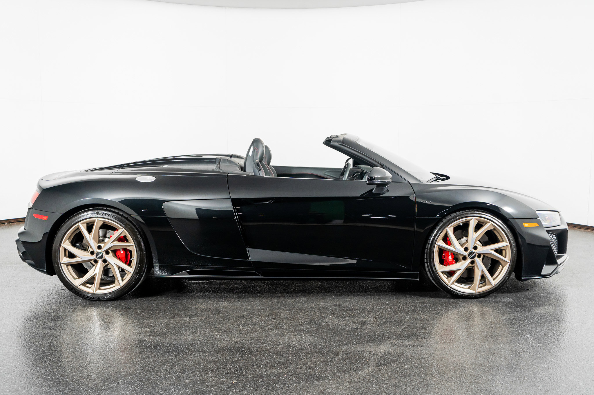Used 2023 Audi R8 V10 performance image 6